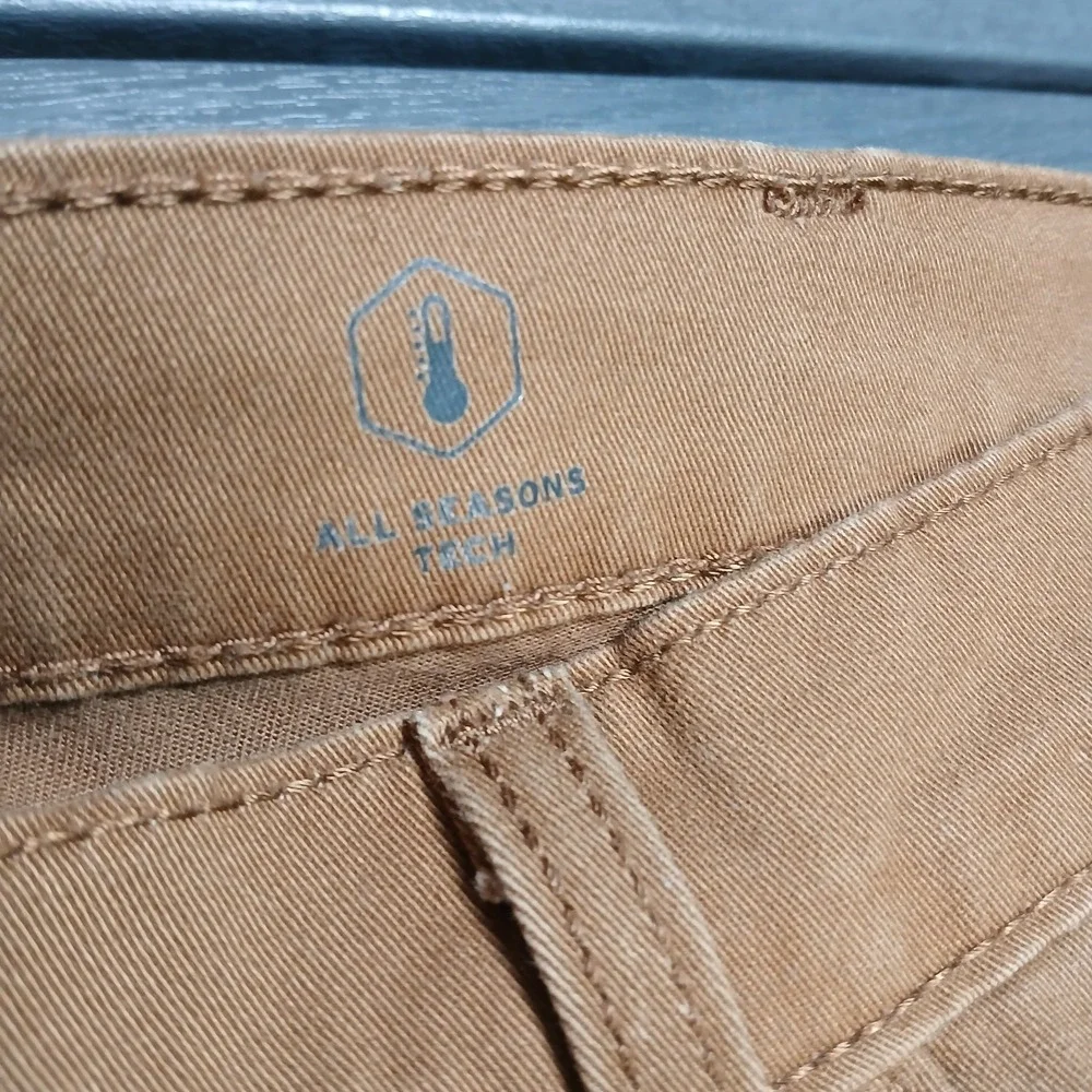 Levis 541‎ Men All Seasons Tech Pants 40X30 Brown 5 Pockets Red Tab Stretch PB83